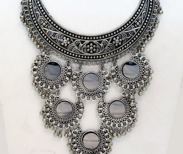 Choker Silver Necklace with Mirror Inserts On Accents