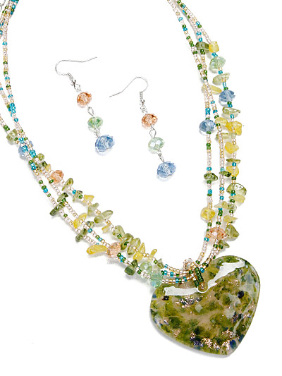 Beaded Necklace with Accents, Heart Shaped Pendant Jewelry