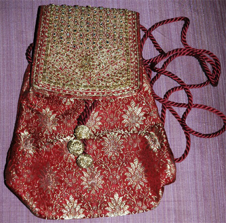 Exquisite Gypsy Belly Dance Red Gold Hand Purse