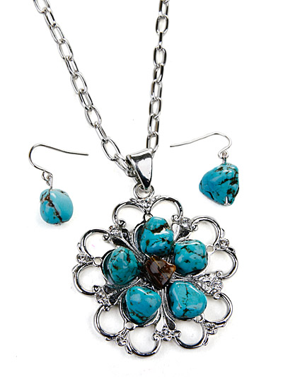 Turquoise Jewelry Necklace Set