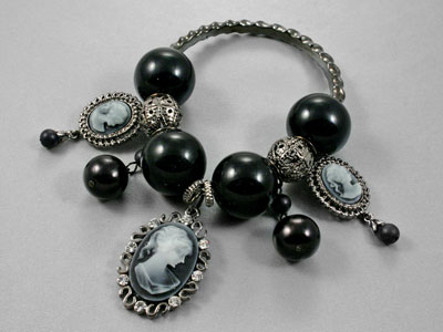 Black Cameo Bracelet