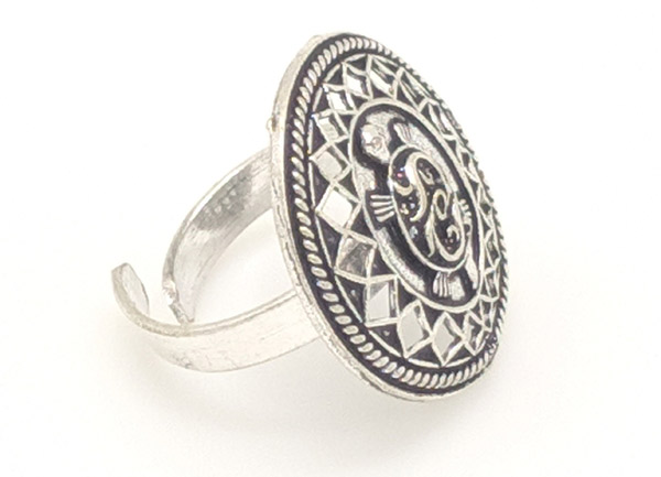 Silver Black Tone Embossed Gypsy Finger Ring