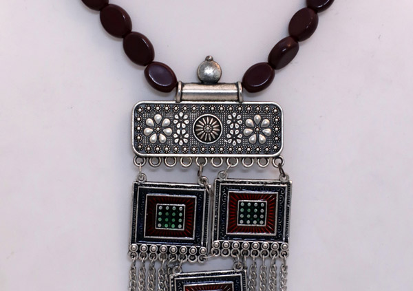 Wine Berry Beads Ethnic Eastern Long Pendant Necklace