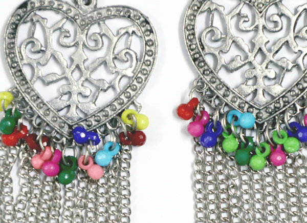 Heart Shaped Earrings with Chain Danglings in Silver