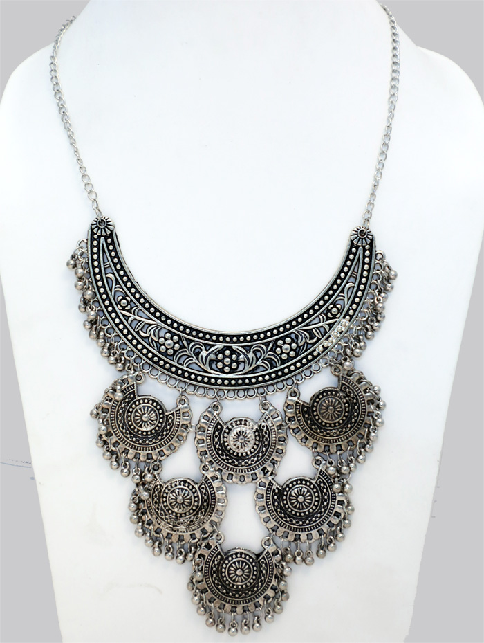 Medallions Accent Indo Western Choker Necklace, Vintage Choker Necklace in Oxidized Silver Medallions