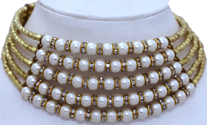 Collar Necklace in Gold with Pearls and Rhinestones