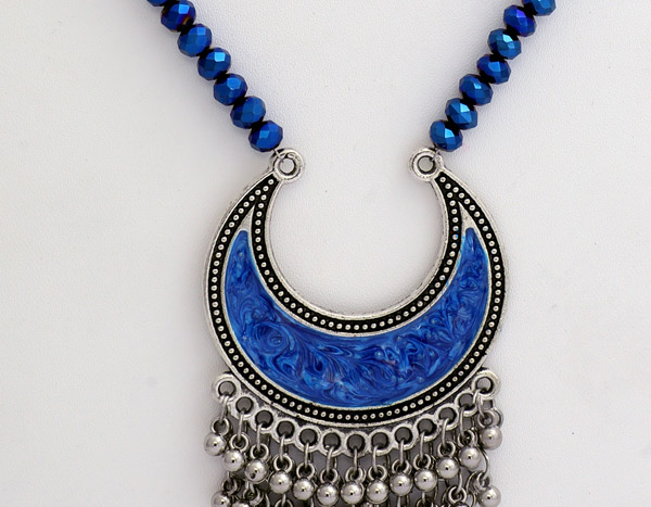 Fashion Turquoise Necklace Blue Crescent Silver Pendant