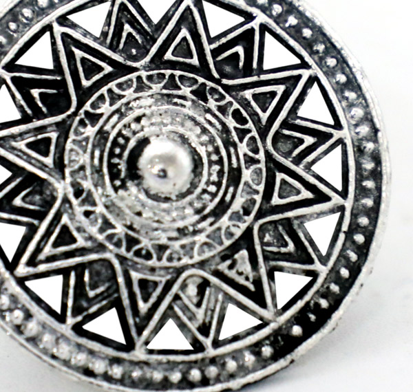 Antique Mughal Design Round Shaped Ring