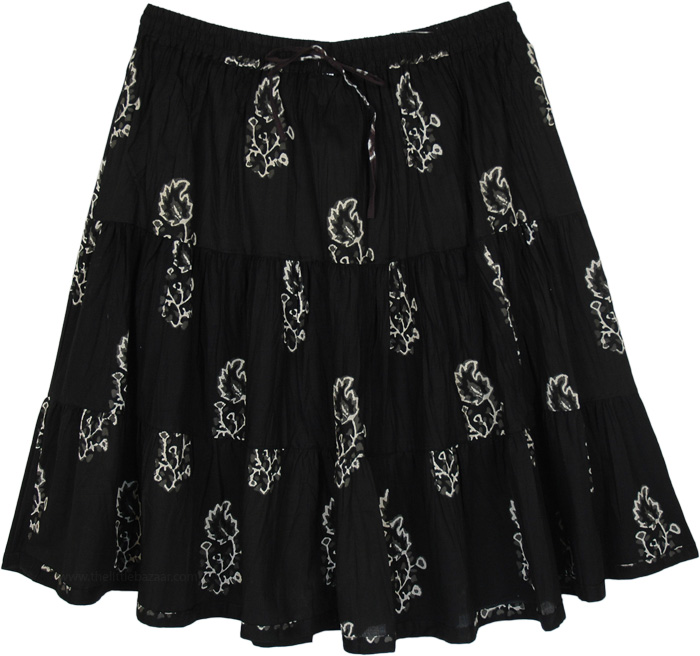 Black Autumn Crinkled Cotton Printed Short Skirt | Short-Skirts | Black ...